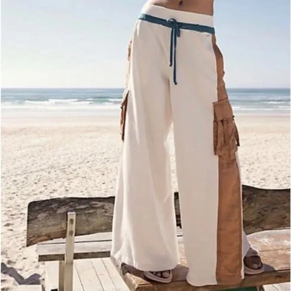 Free People  Movement Playoff Colorblock Wide Leg Cargo Pockets Ivory Size M - Picture 2 of 10